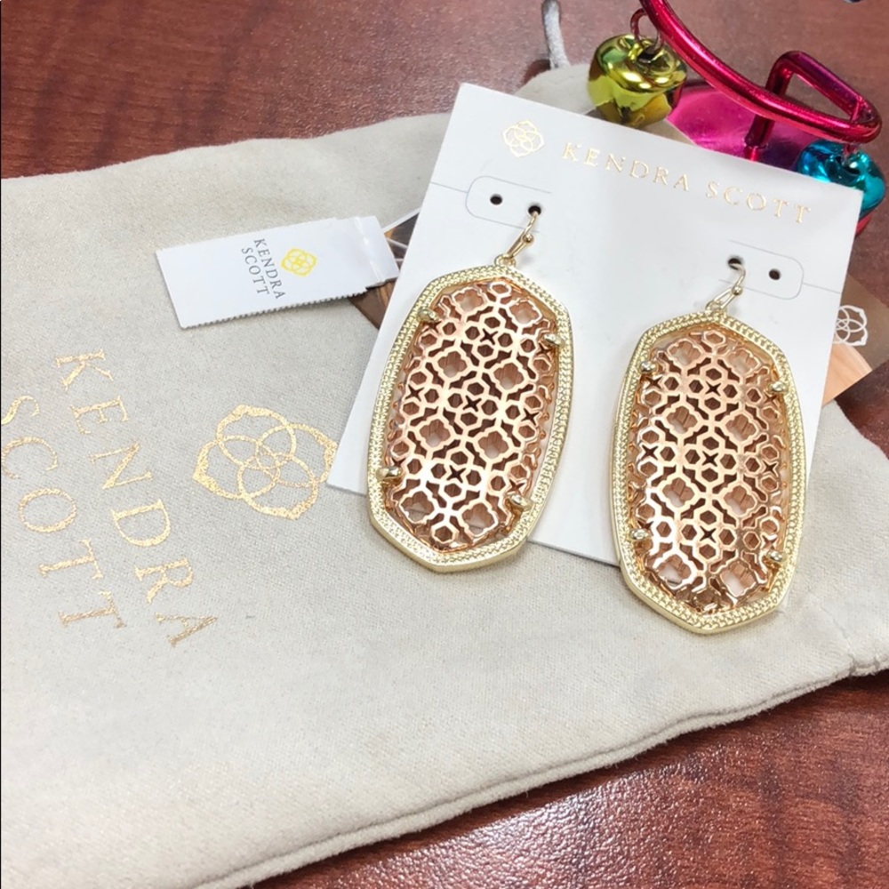 NEW Kendra Scott Danielle Rose Gold Filigree